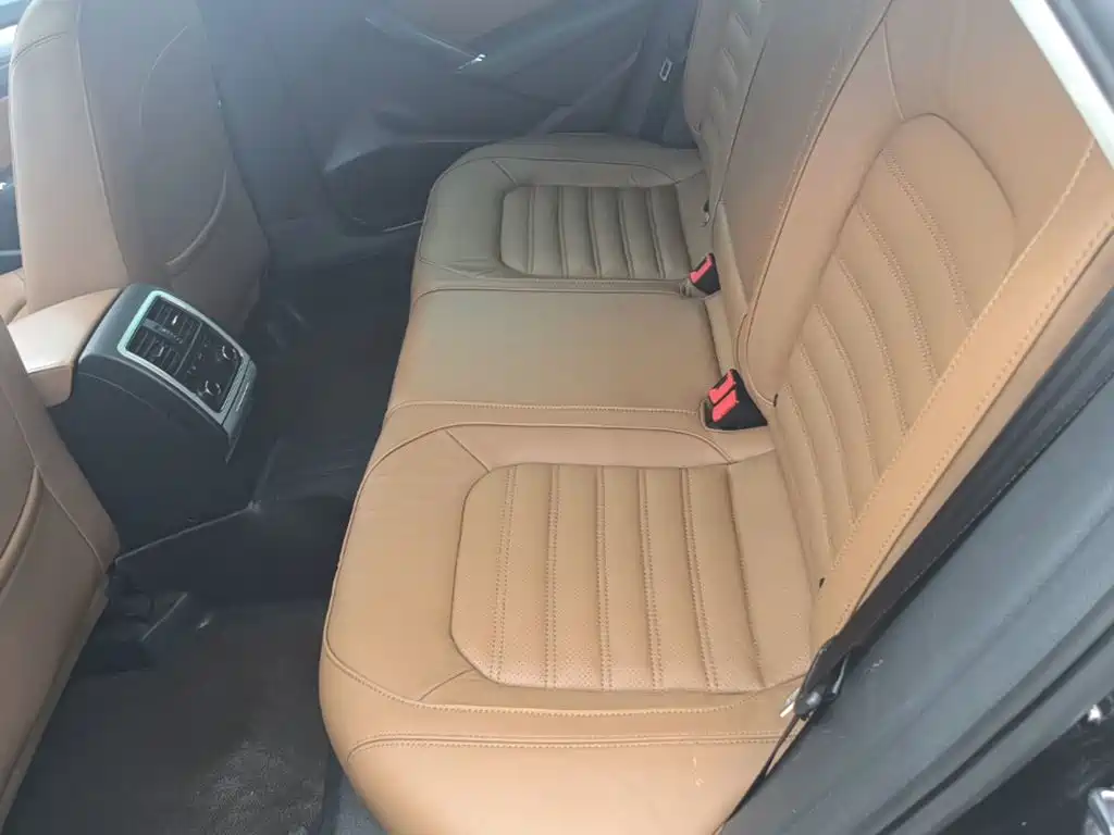 Volkswagen Passat 2014 2014 1.8TSI DSG Executive Edition