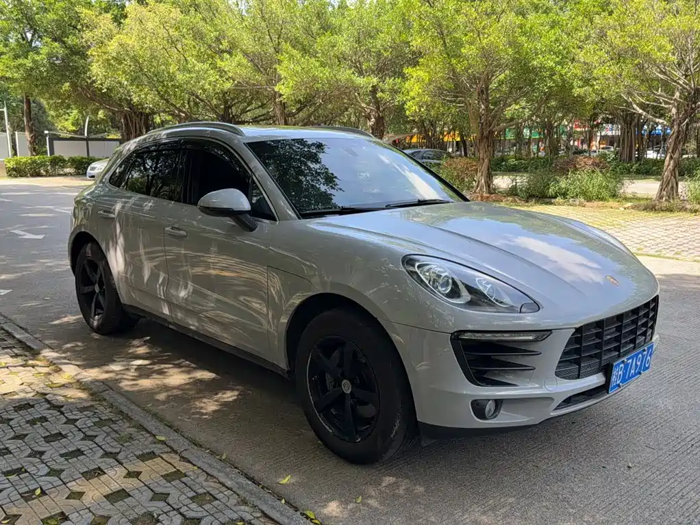 Porsche Macan 2015 2014 Macan 2.0T