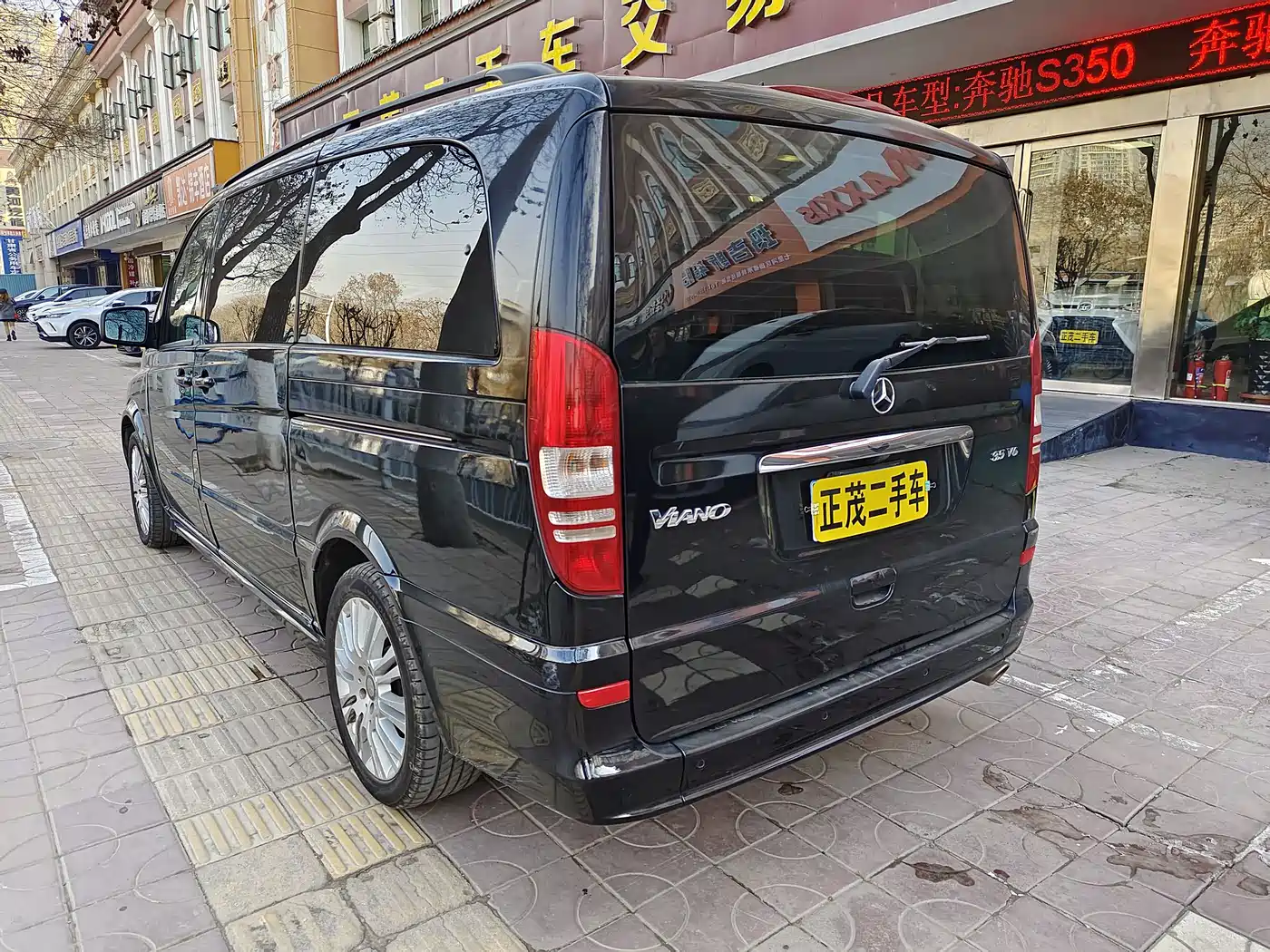 Mercedes-Benz Viano 2014 3.5L Excellence фото 11
