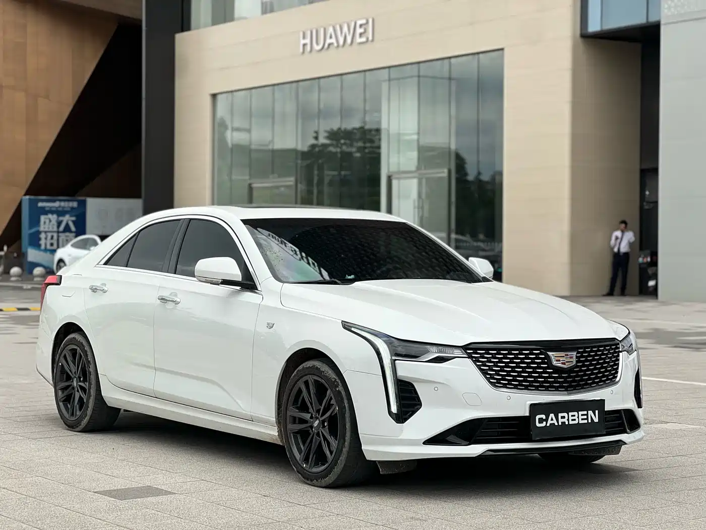 CADILLAC CT4