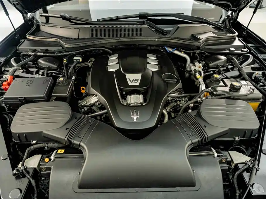 Maserati Quattroporte 2015 2013 3.0T Standard