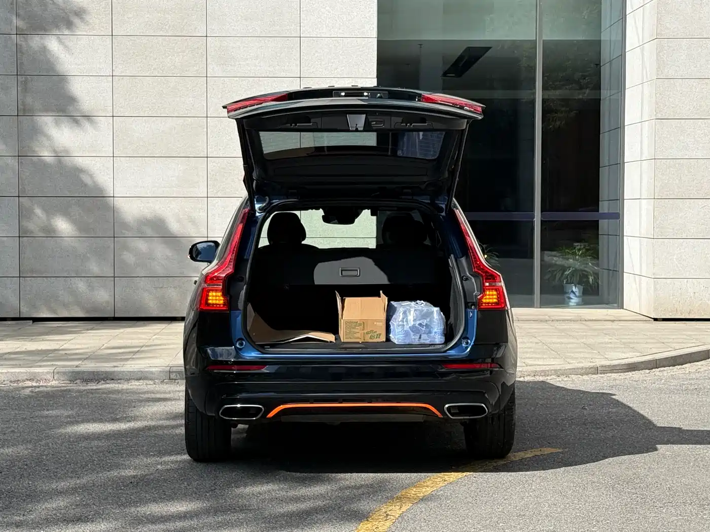 VOLVO XC60