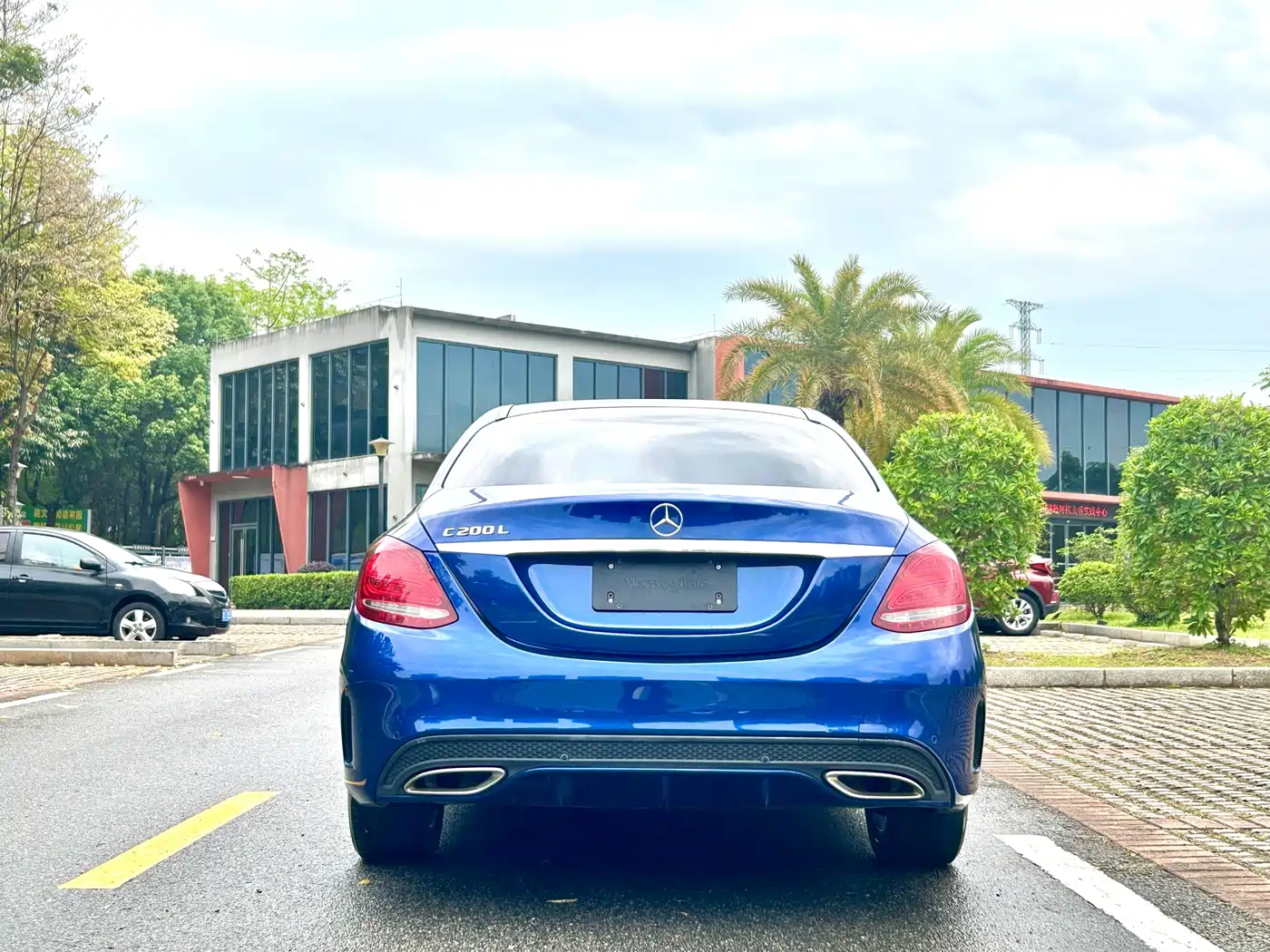Mercedes-Benz C-Class 2017 C 200 L Sport фото 7