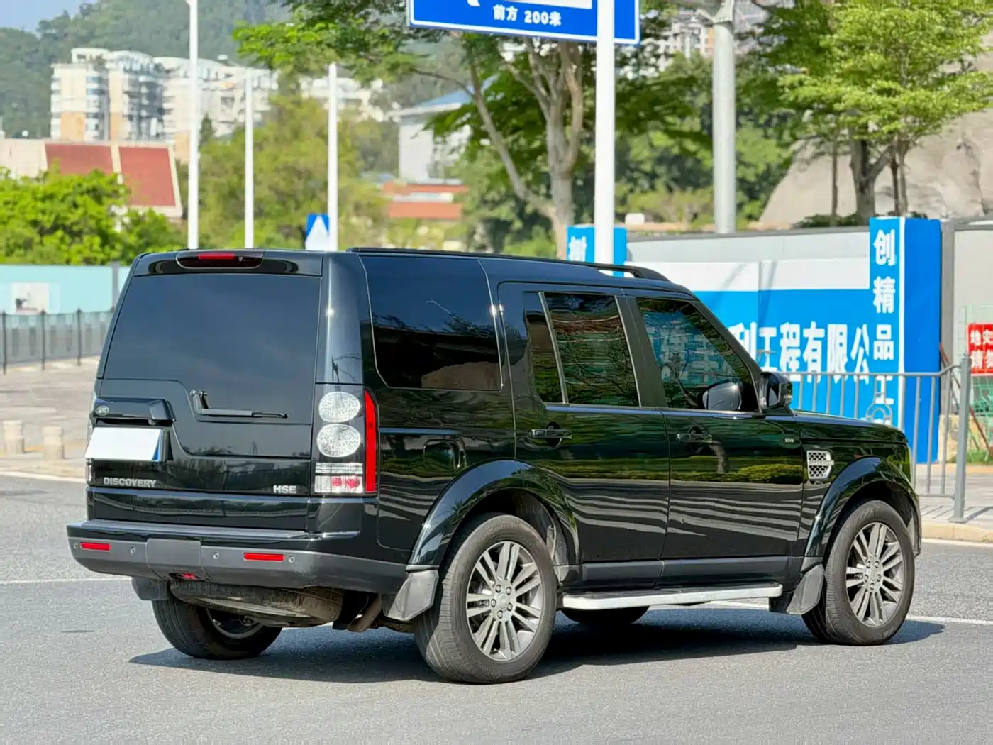 Фото 6 - Land Rover Discovery