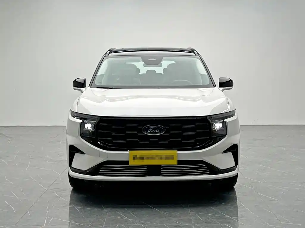 Фото 2 - Ford Edge