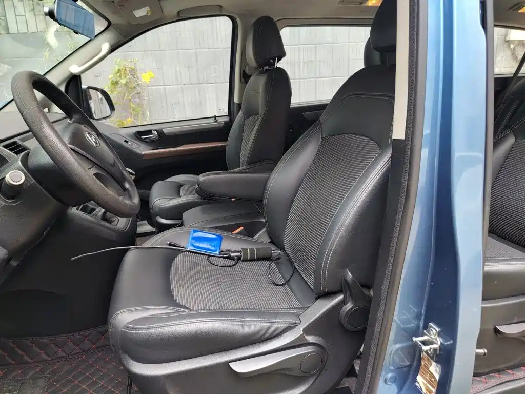 Photo 8 - SAIC Maxus Maxus G10