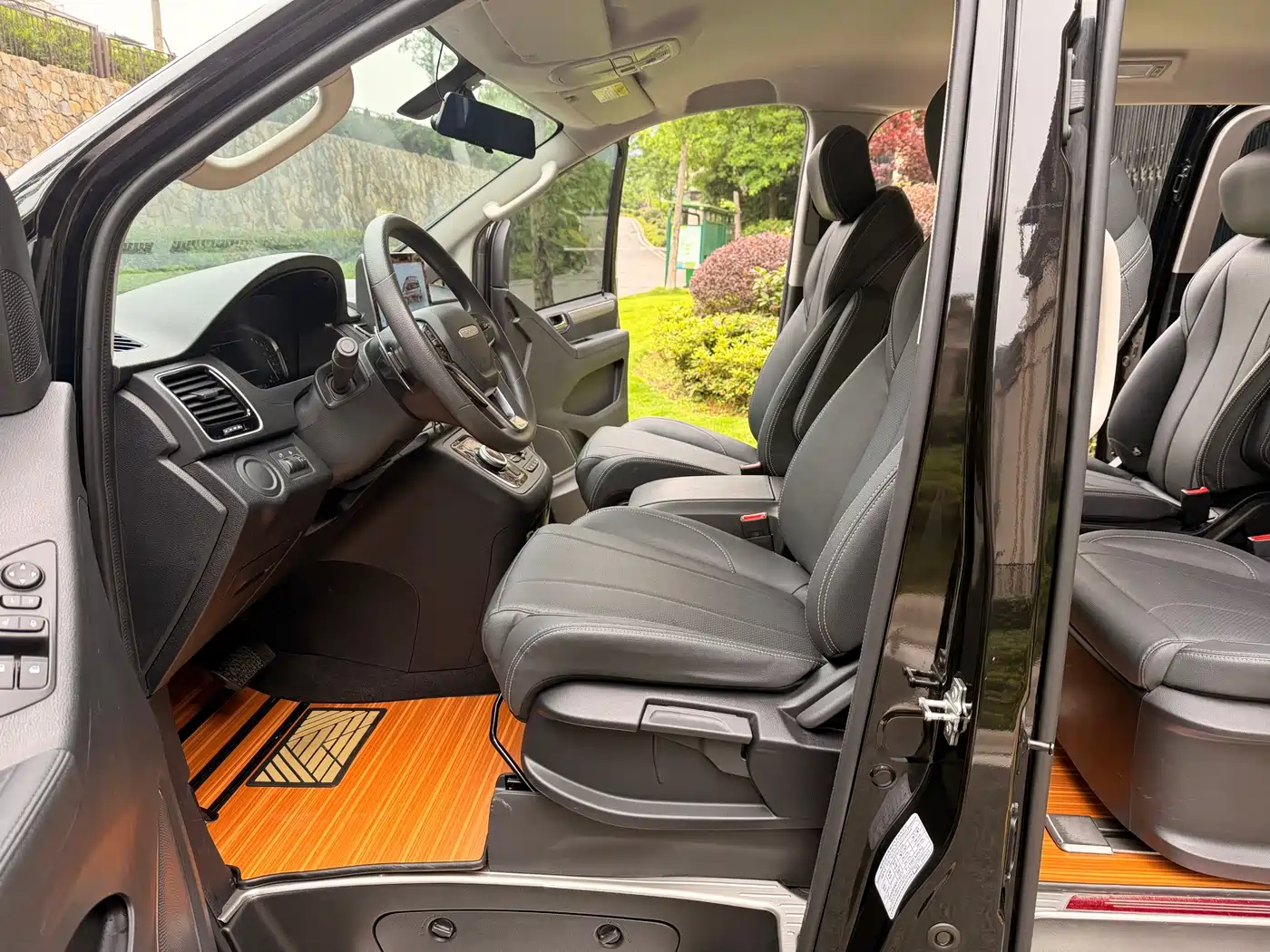 SAIC Maxus Maxus G20 2023 Facelift ES 2.0T Gasoline Automatic Value Edition фото 14