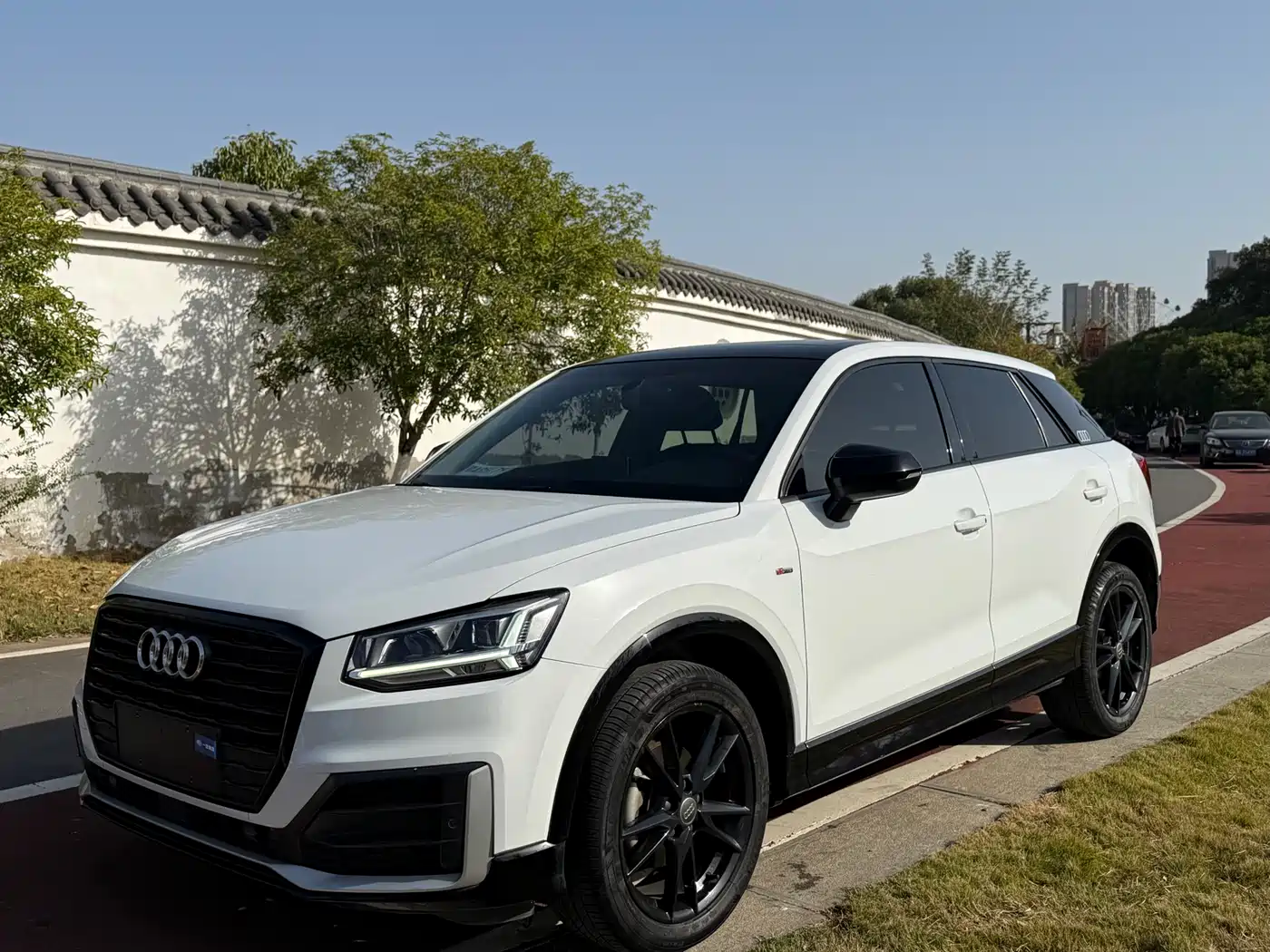 Audi Q2L 2020 35 TFSI Progressive Dynamic Model