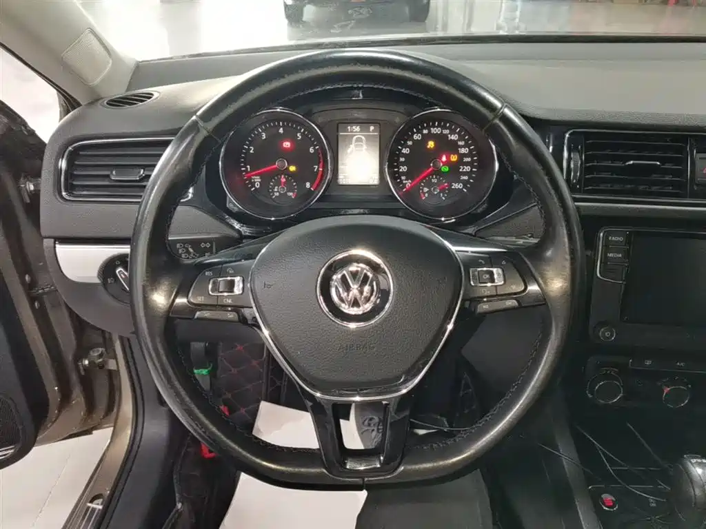 Volkswagen Sagitar 2018 280TSI DSG Comfort фото 11