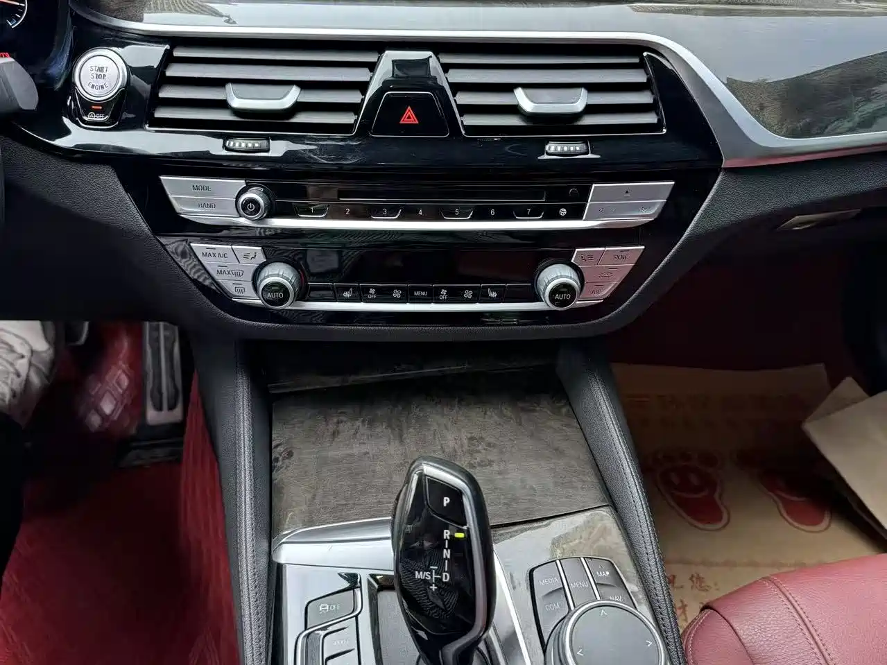BMW 5 Series 2019 530Li Leading M Sport Package фото 9