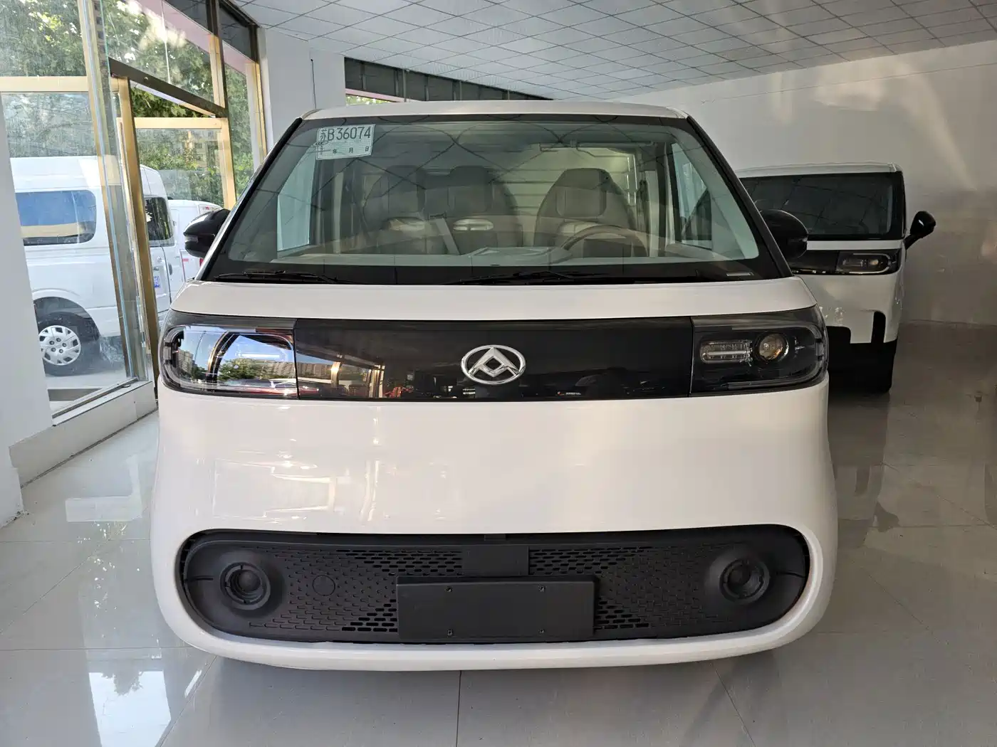 SAIC Maxus Dana V1 2023 2023 V1 Short Wheelbase Low Roof (42kWh)