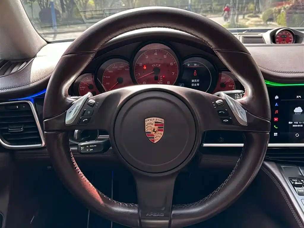 Porsche Panamera 2014 Panamera 3.0T фото 6