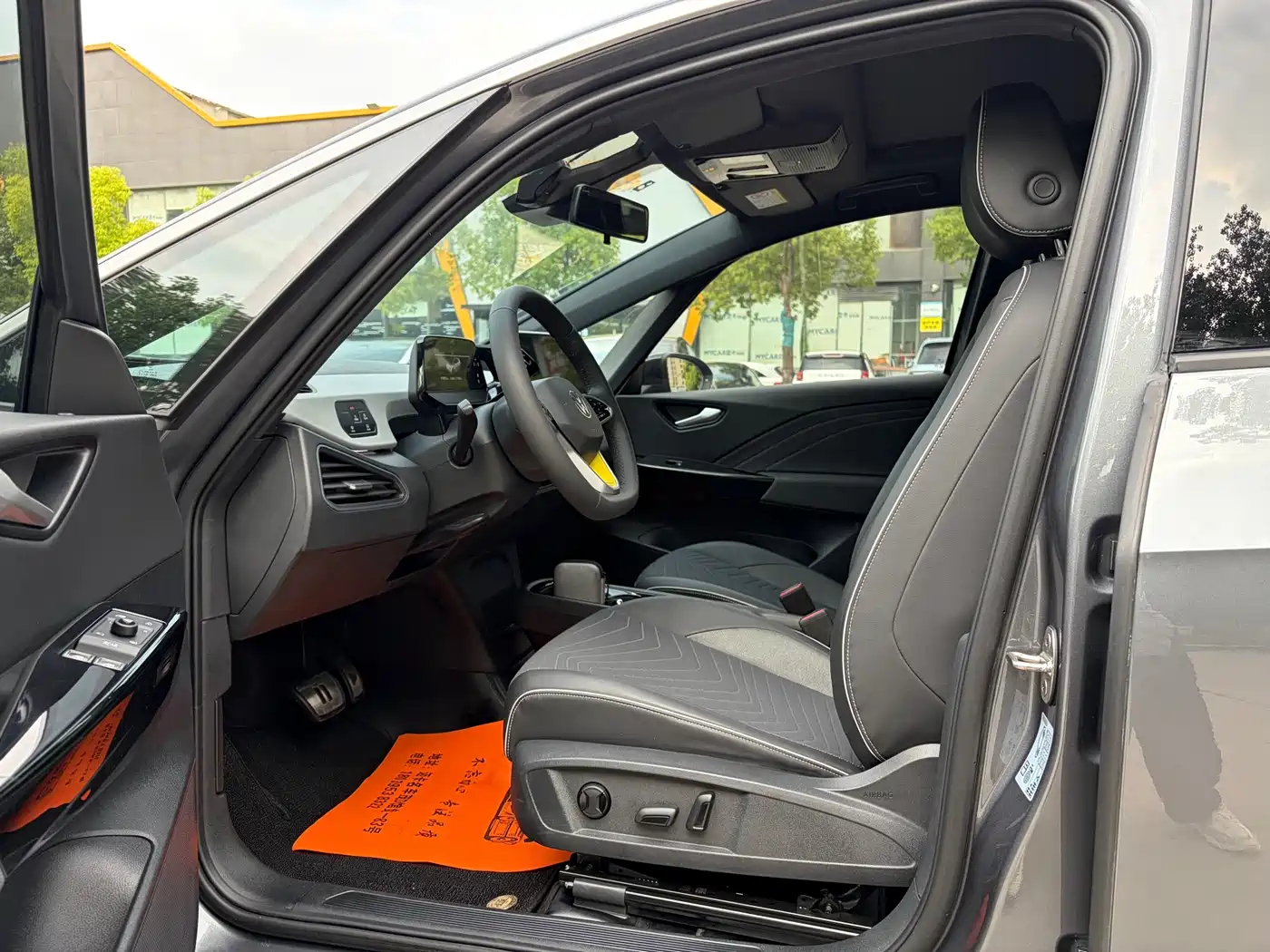 Volkswagen ID.3 2023 Upgraded Pure Intelligence Edition фото 4