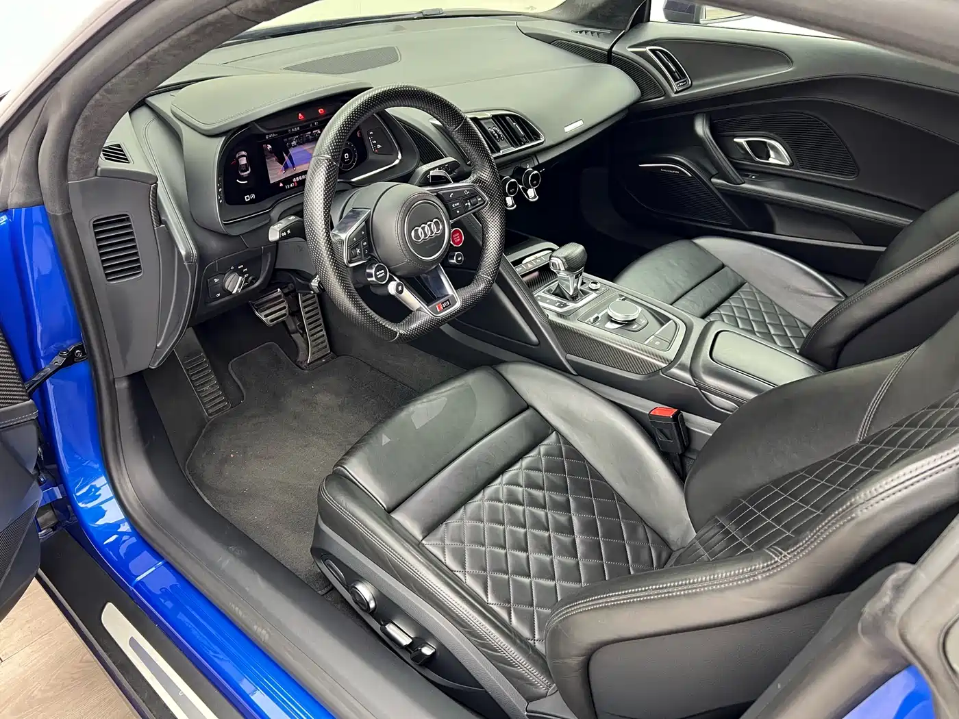 Audi R8 2016 V10 Coupe Performance фото 19