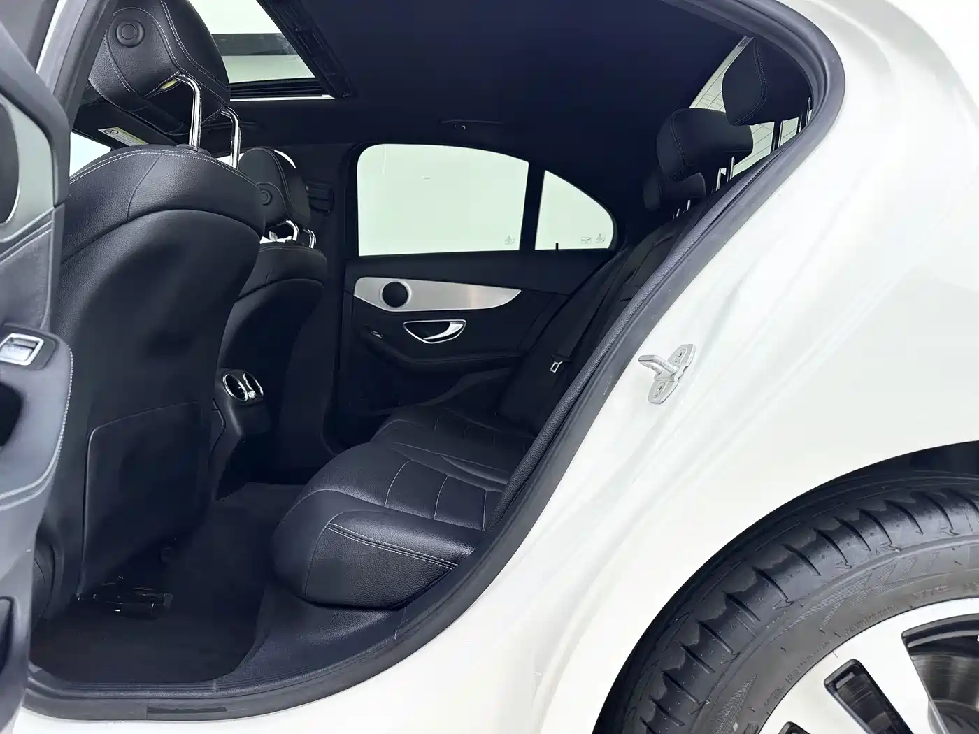 Mercedes-Benz C-Class 2015 2016 C 200 Sport