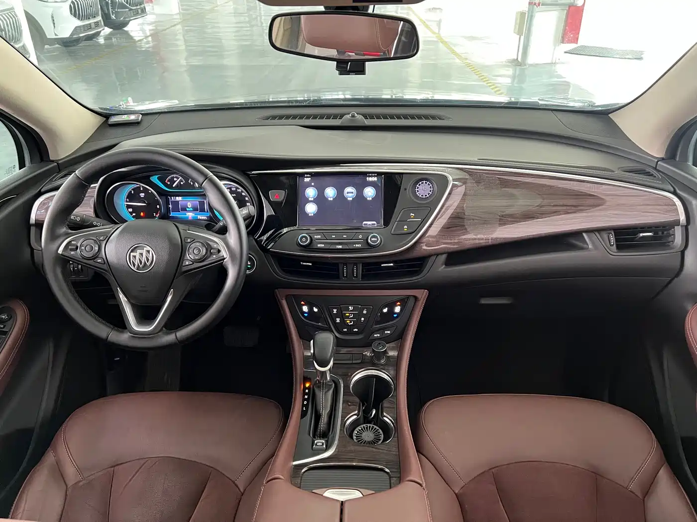 Buick Envision Plus 2017 20T FWD Elite фото 17