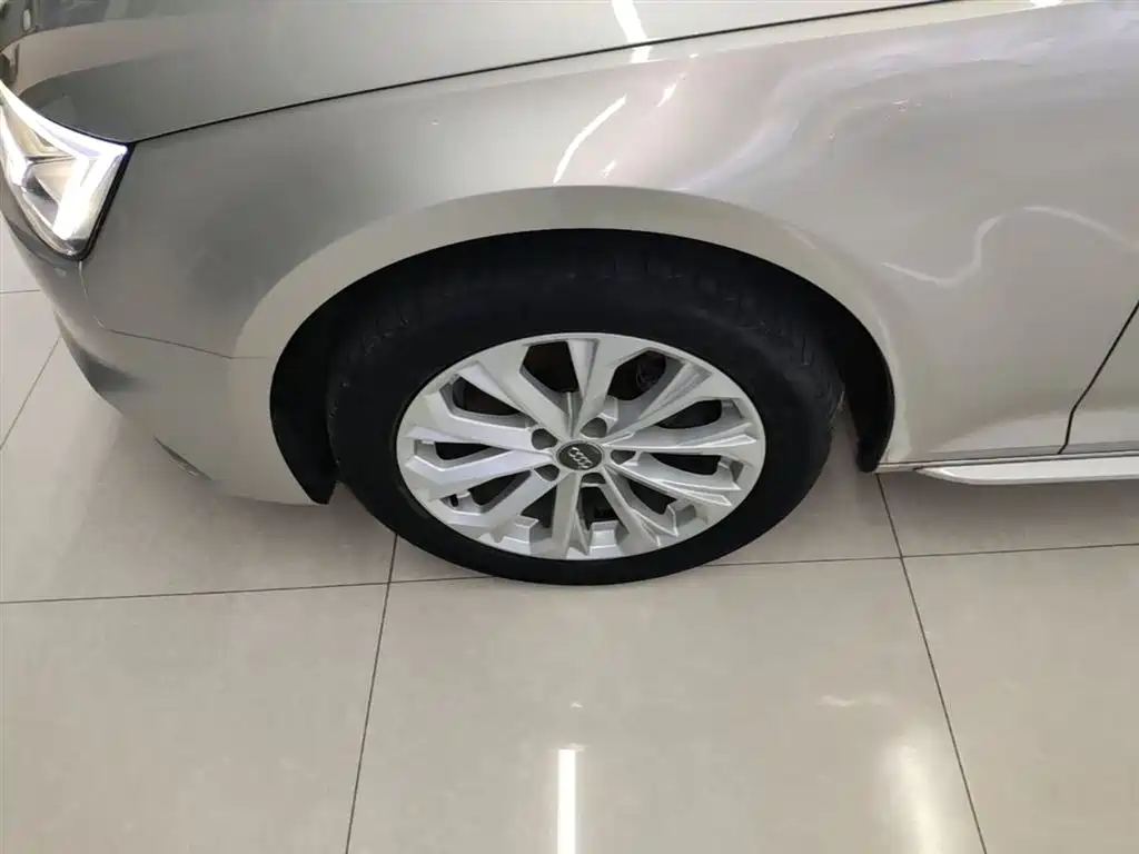 Audi A4L 2019 40 TFSI Progressive (China VI) фото 23