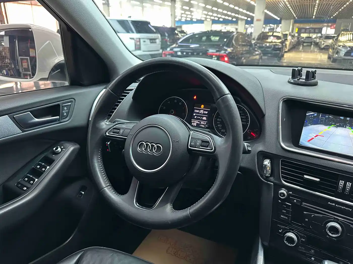 Audi Q5 2015 40 TFSI Technology фото 12
