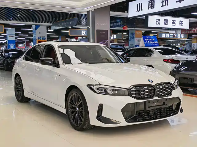 BMW 3 Series 2024 325i M Sport Shadowline Package — фото 3