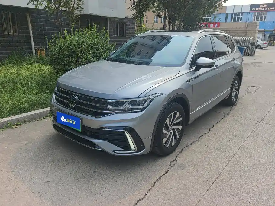 Volkswagen Tiguan L PHEV 2022
