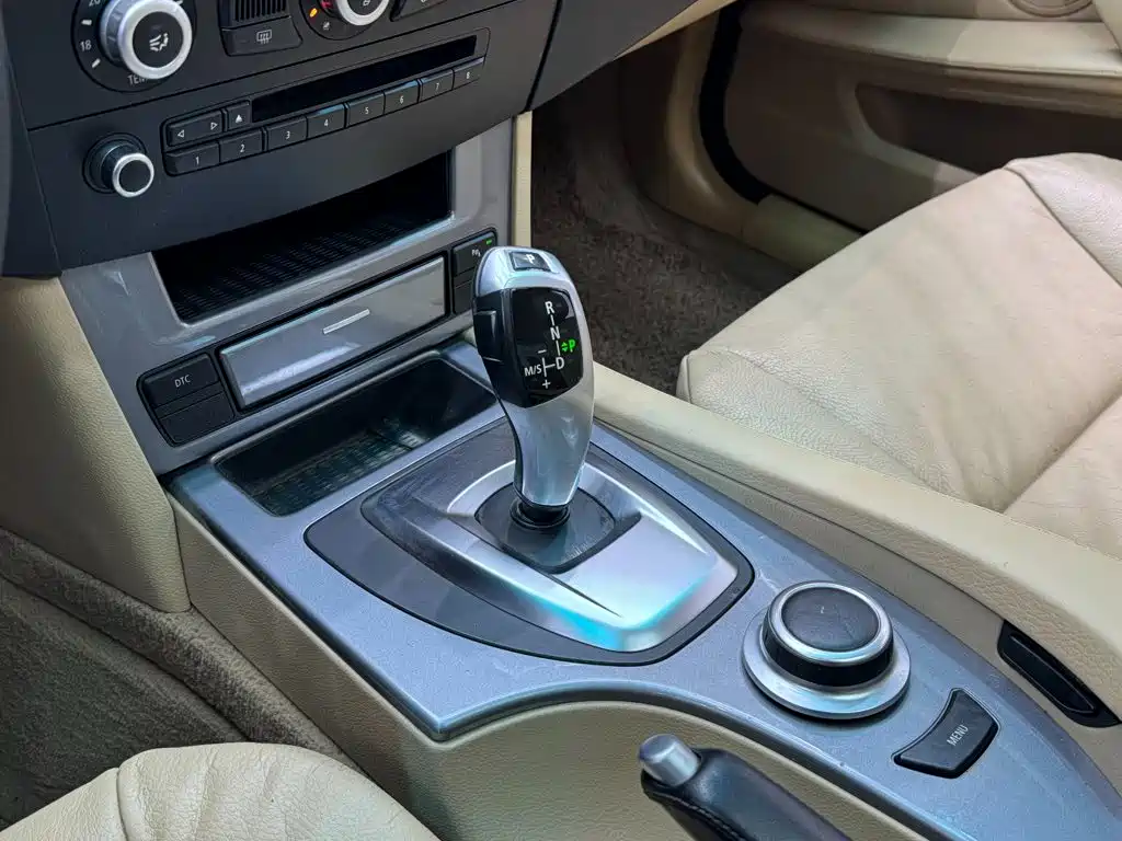 Photo 11 - BMW 5 Series