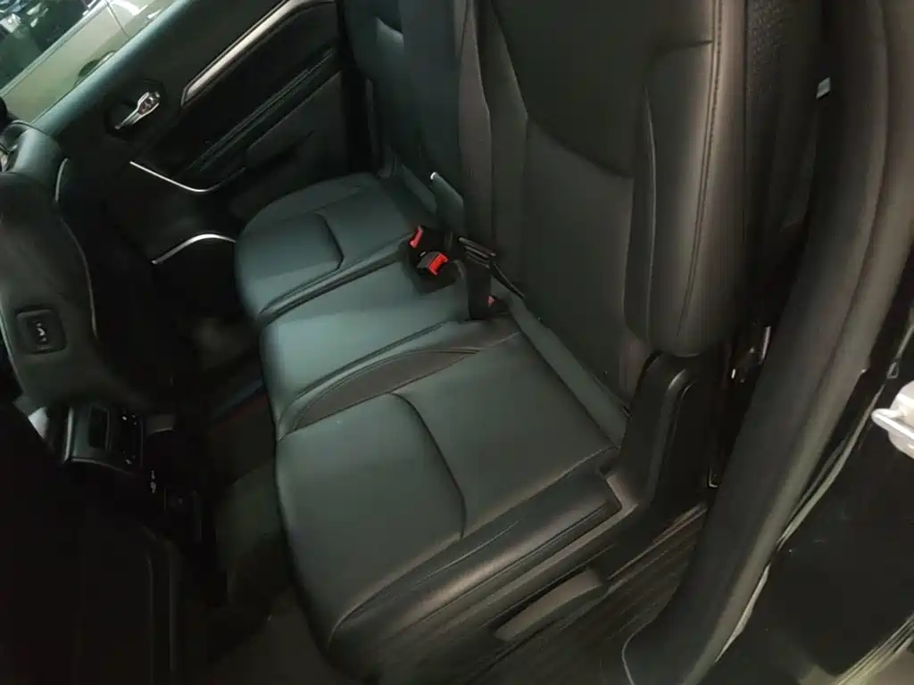 صورة 17 - Jeep Grand Commander