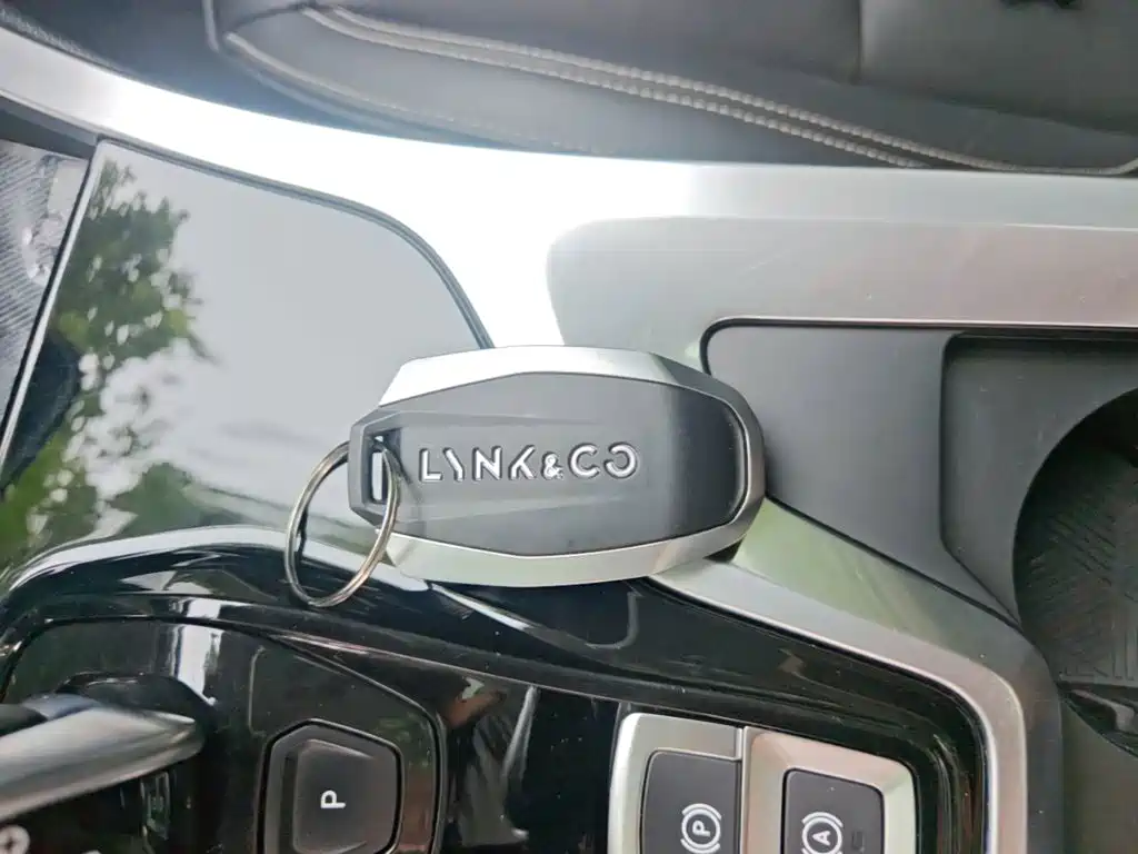 Lynk & Co 01 2018 2017 2.0T 2WD Pro Version