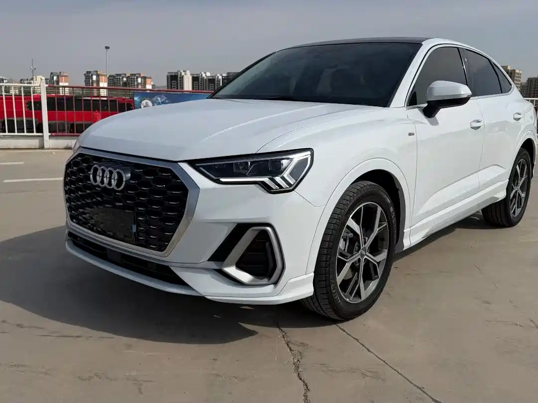 Audi Q3 2020 40 TFSI Fashion Dynamic
