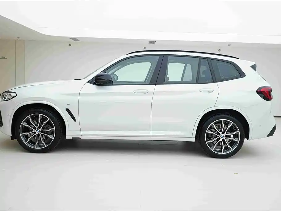 BMW X3 2023 Facelift xDrive30i Leading M Night Package фото 3