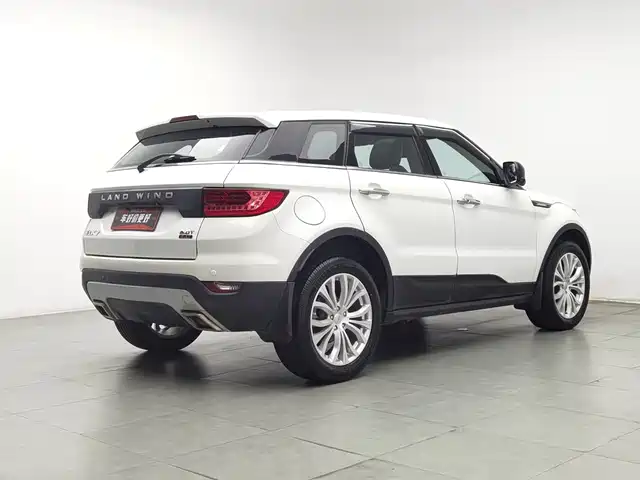 Landwind X7 2015 2.0T Panorama Premium — фото 2