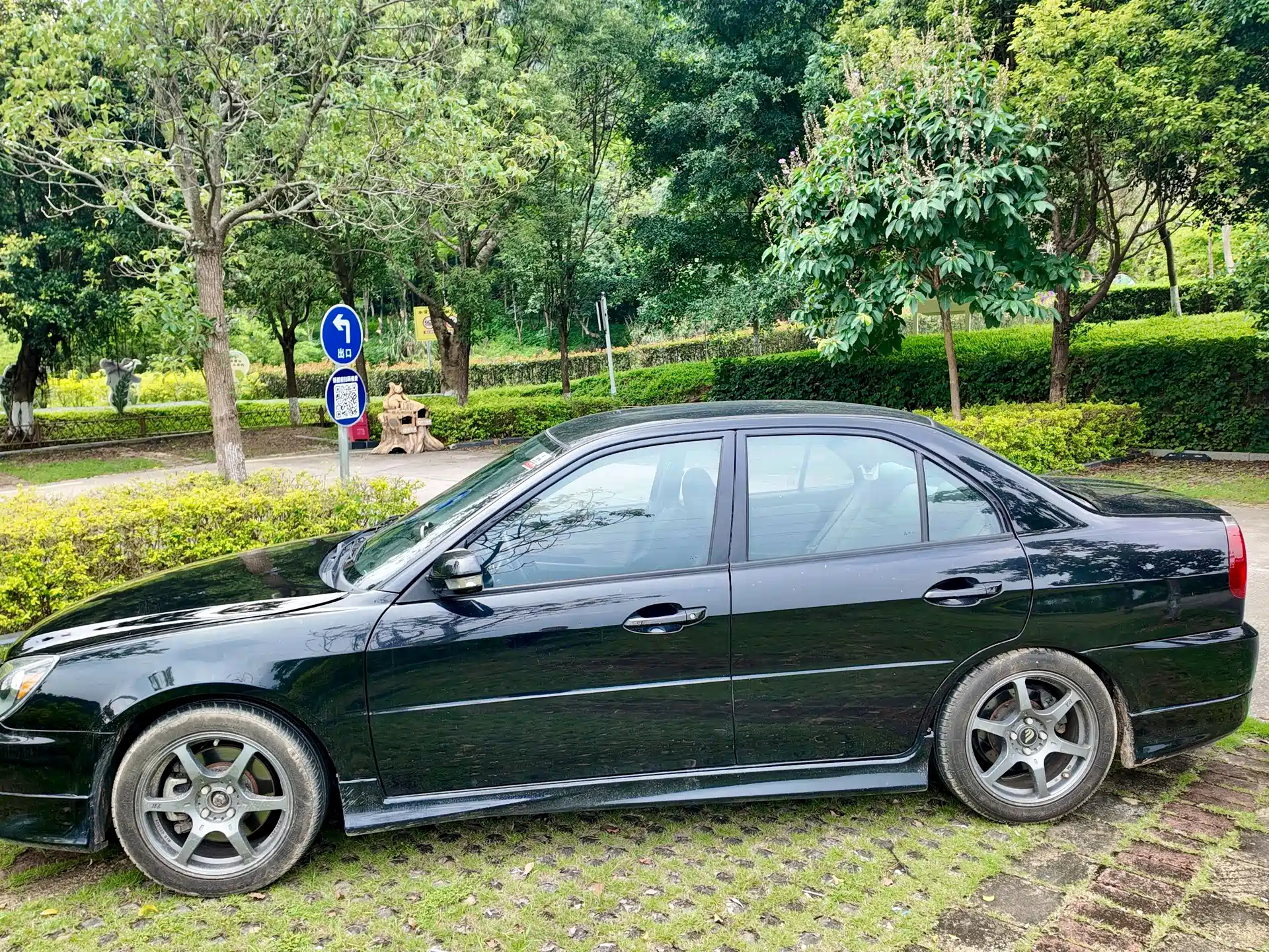 Фото 12 - Mitsubishi Lancer