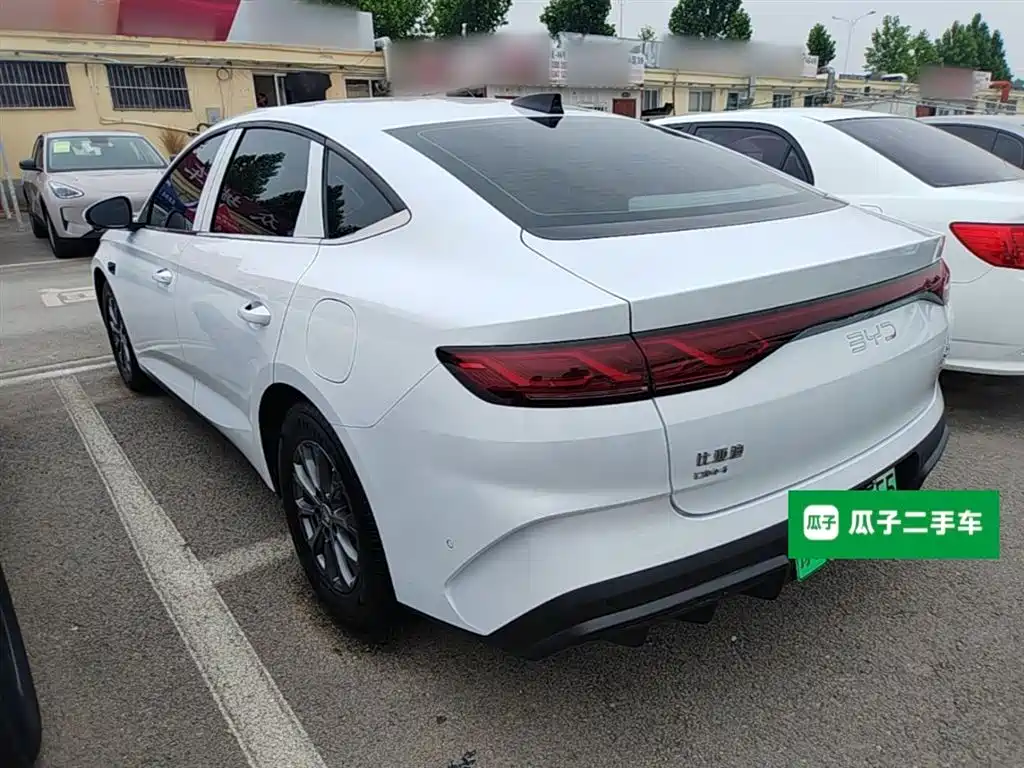 BYD Qin L 2025 DM-i Smart Drive Edition 80KM Leading фото 5