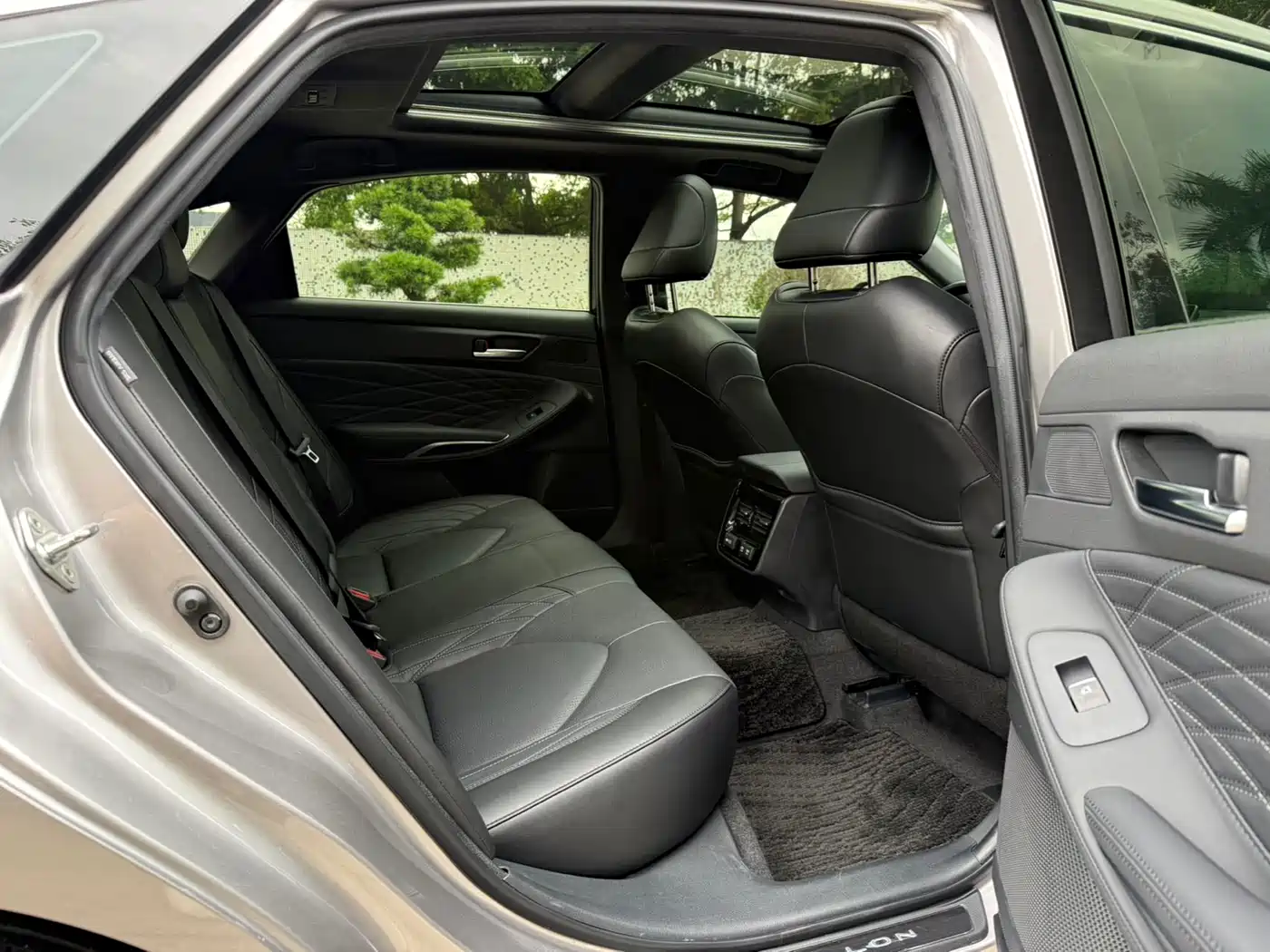 Toyota Avalon 2019 2.5L Touring Premium (China V) фото 22