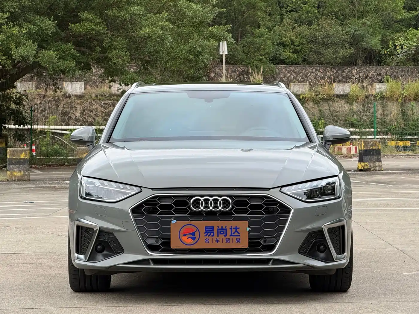 Audi A4 (Import) 2021 Avant 40 TFSI Pioneer Starlight Edition