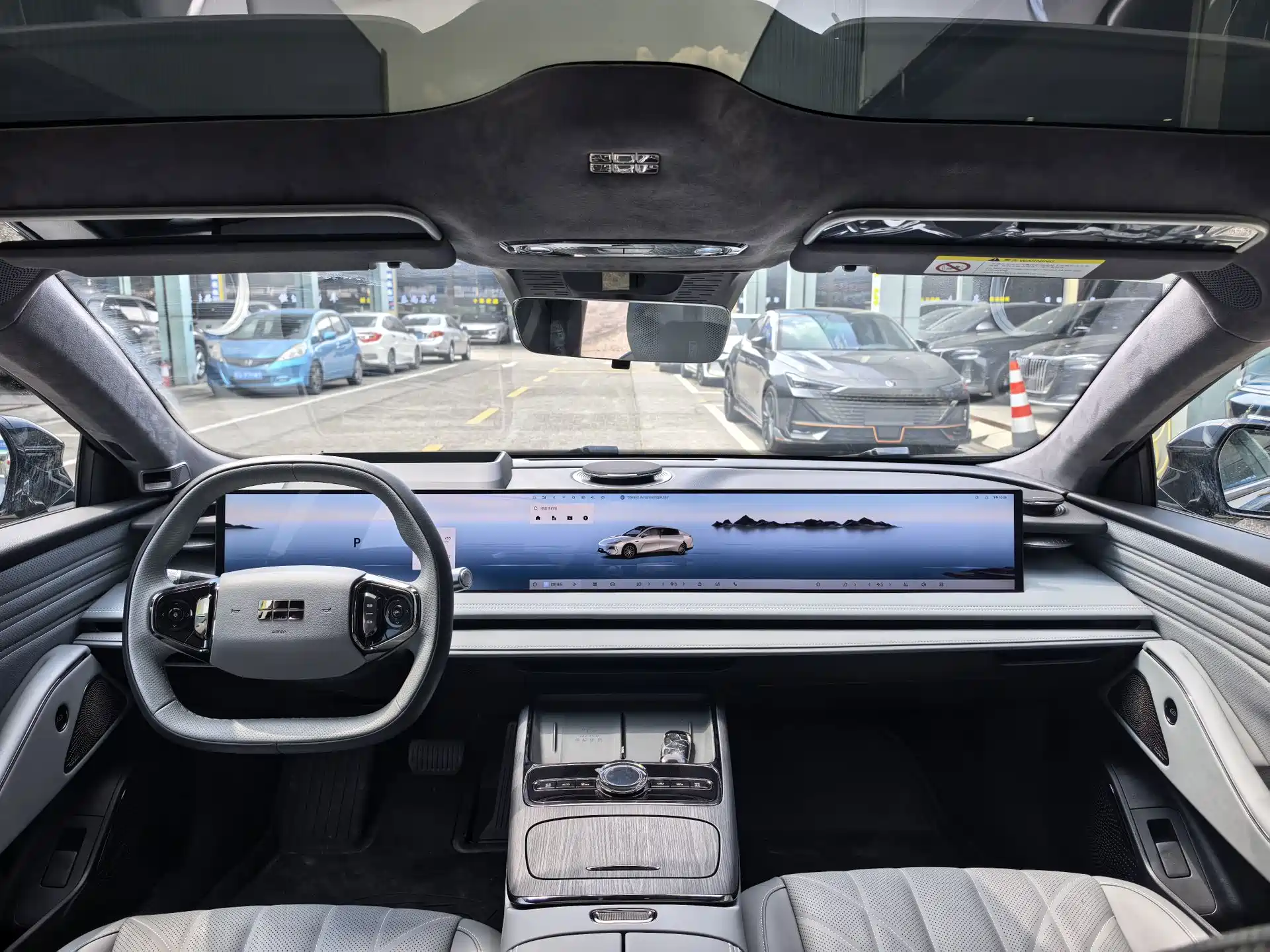 Фото 7 - Geely Galaxy Galaxy E8