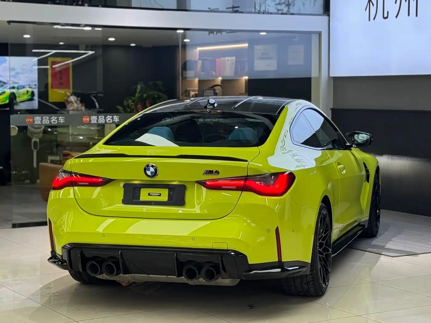 BMW M4