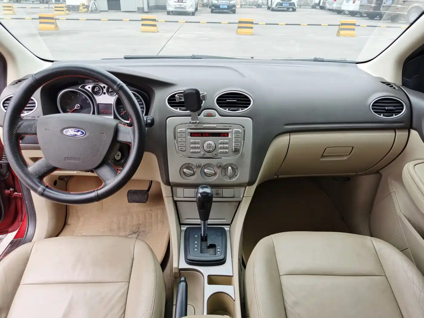 Ford Focus 2011 2009 Model Sedan 1.8L Automatic Fashion