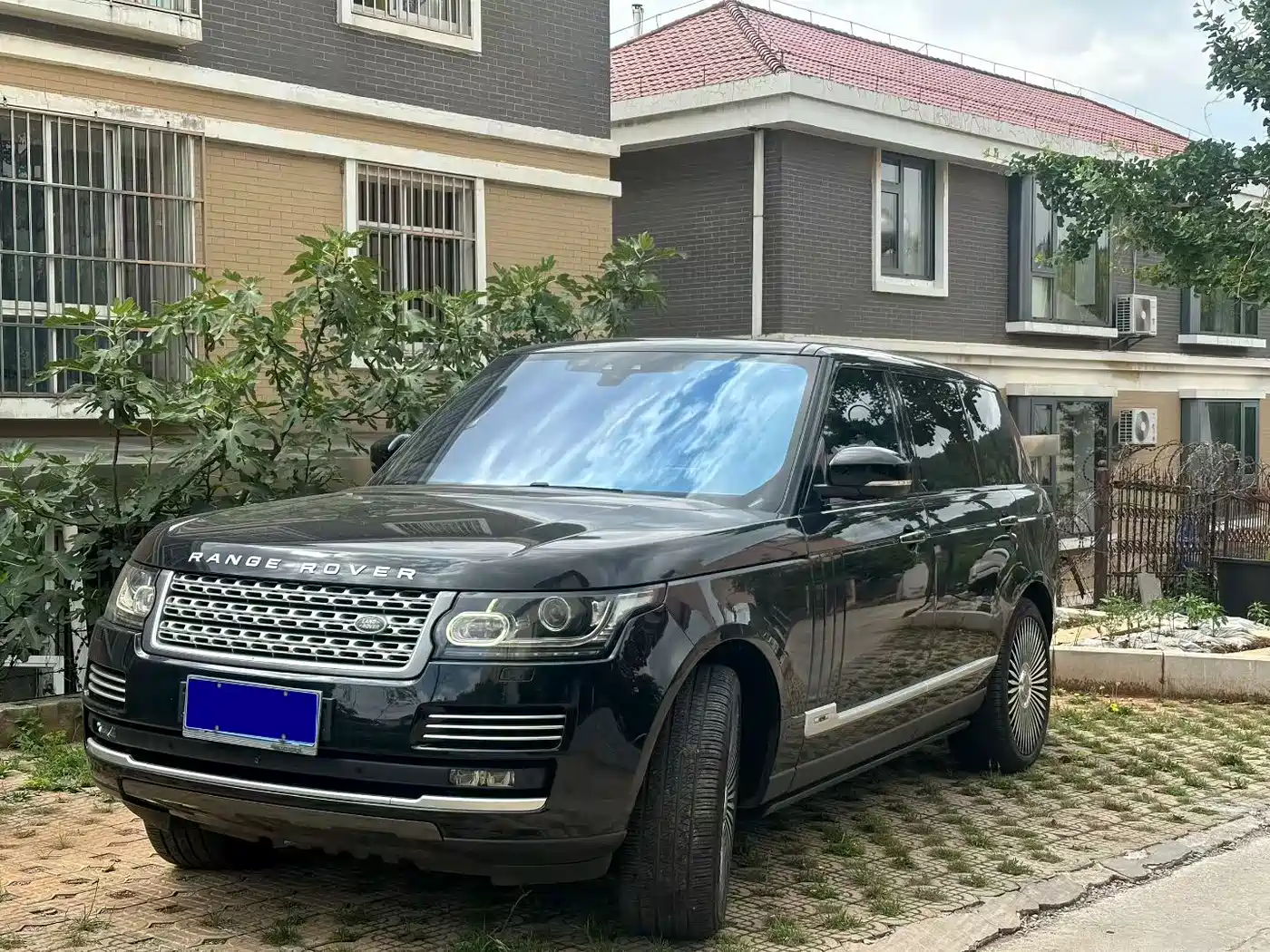 Land Rover Range Rover 2017 5.0 SC V8 Summit Autobiography LWB