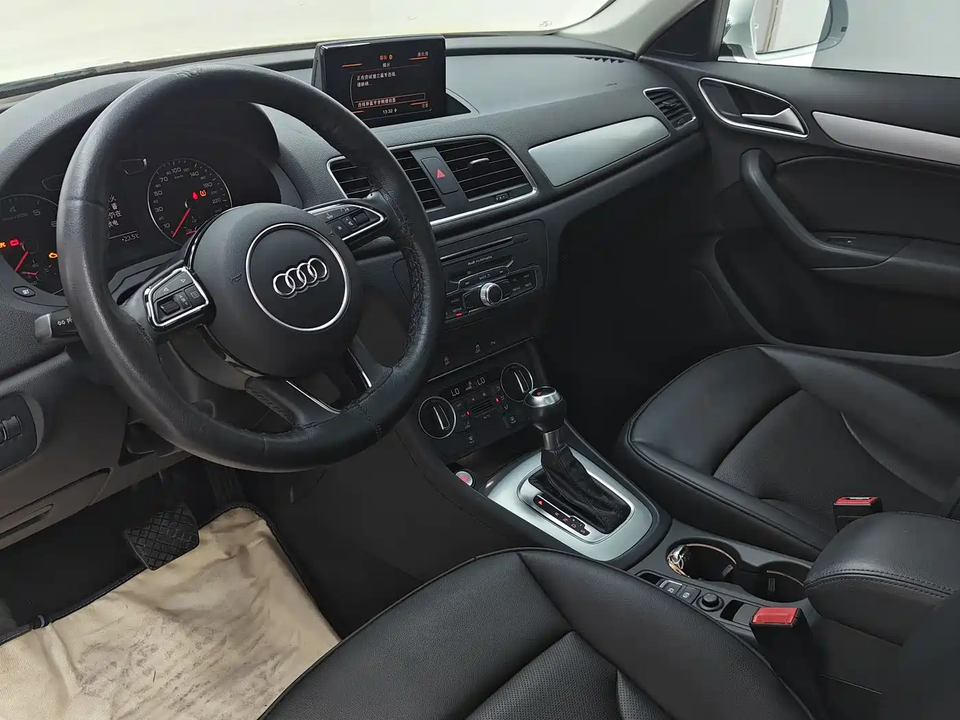 Audi Q3 2017 30 TFSI Fashion фото 7