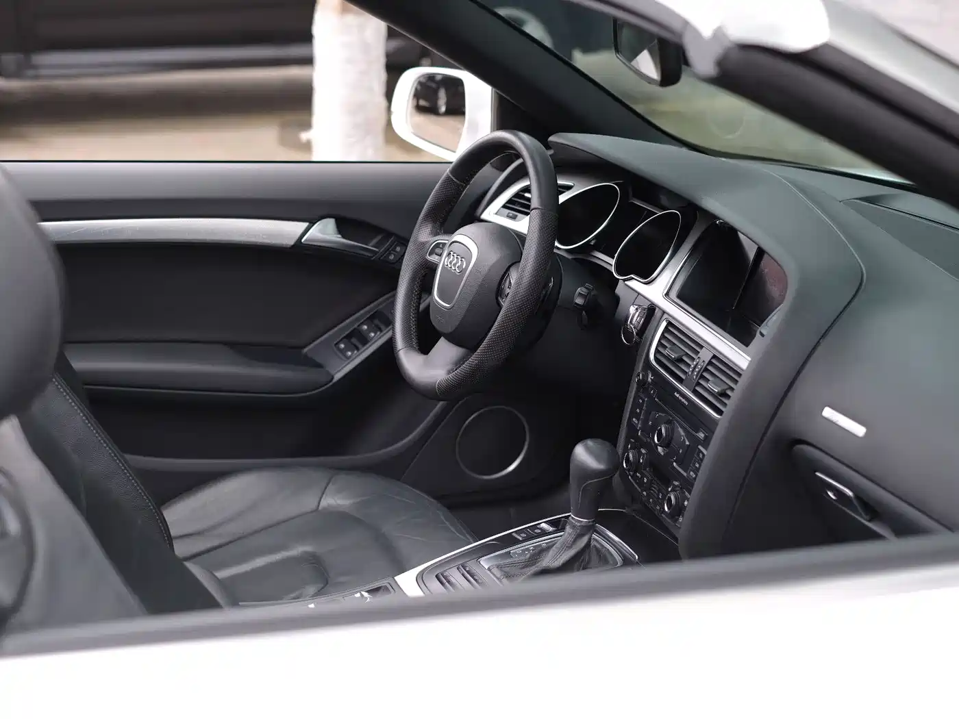 Audi A5 (Import) 2010 2.0TFSI Cabriolet фото 42