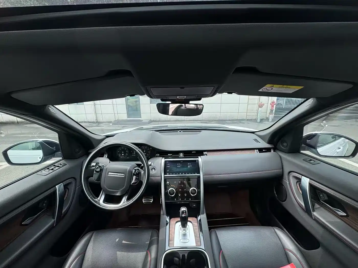 Land Rover Discovery Sport 2020 249PS R-Dynamic Performance фото 7