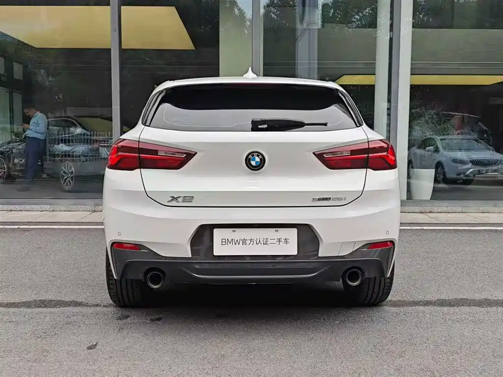 BMW X2 2023 sDrive25i M Sport Shadow Edition фото 5