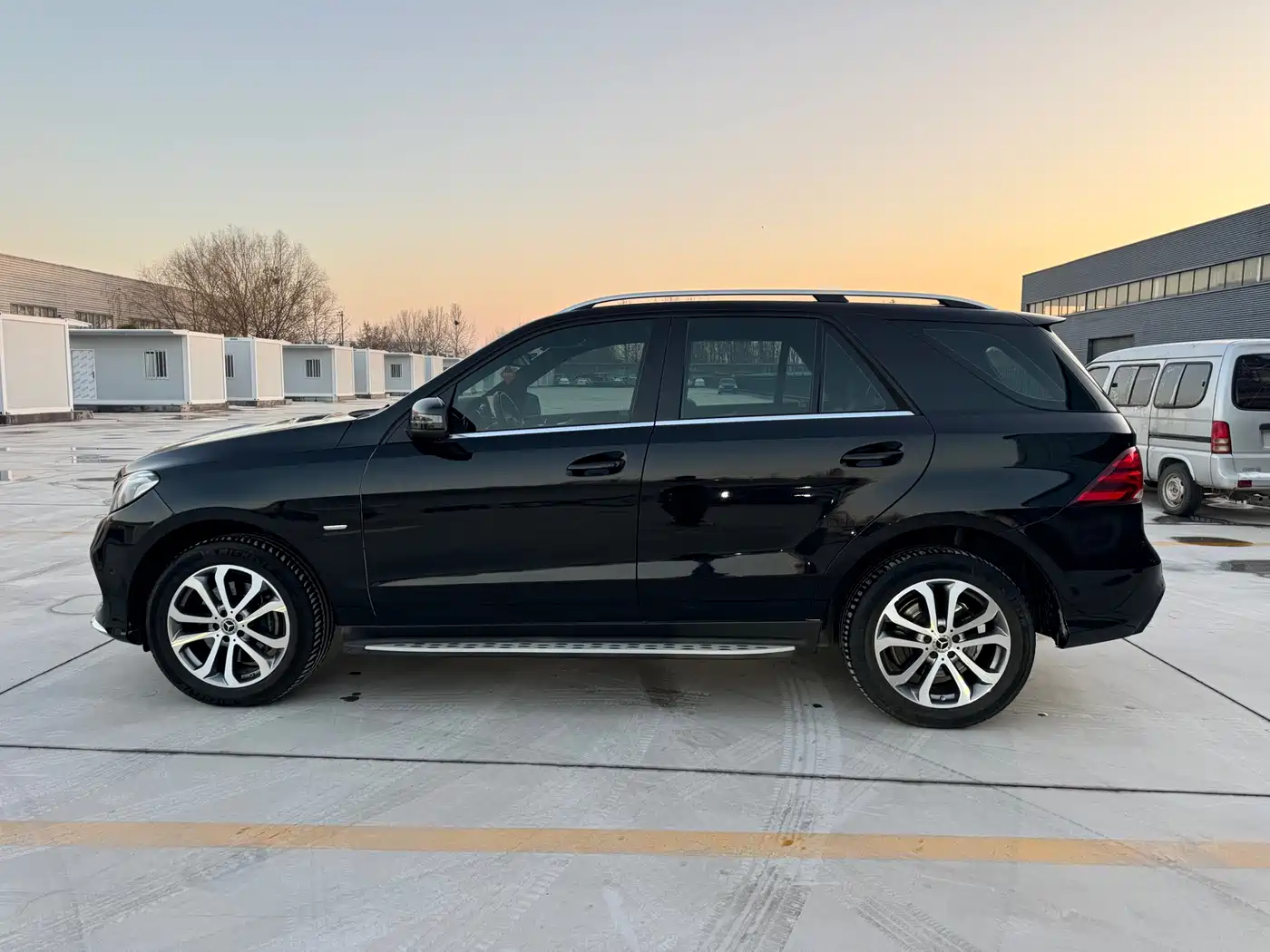 Mercedes-Benz GLE 2017 GLE 320 4MATIC Dynamic фото 4