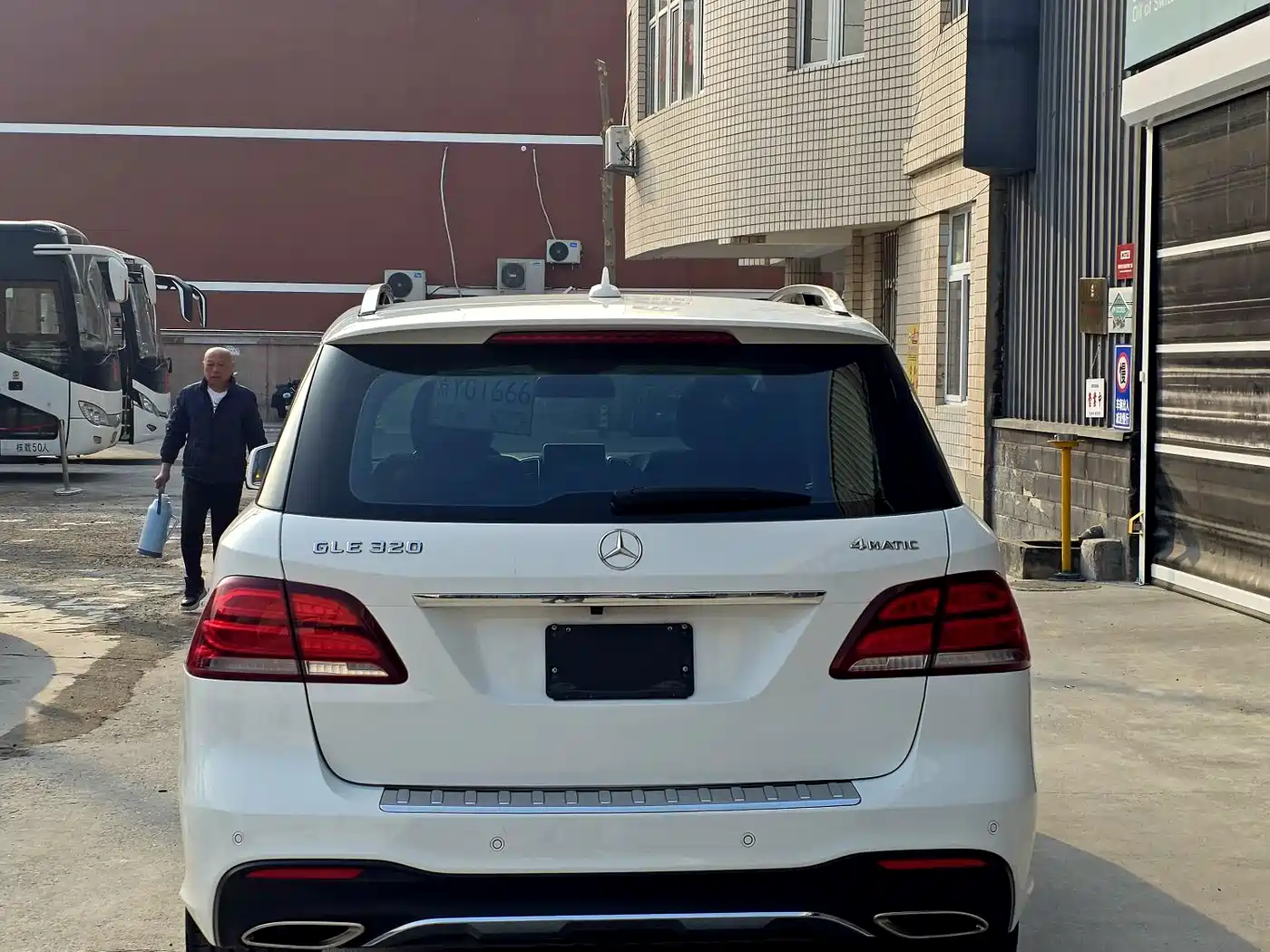 Mercedes-Benz GLE 2015 GLE 320 4MATIC фото 6