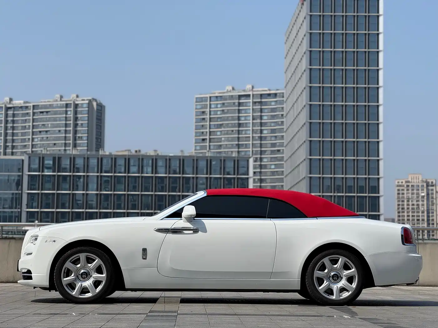 Rolls-Royce Dawn 2019 2015 6.6T Standard