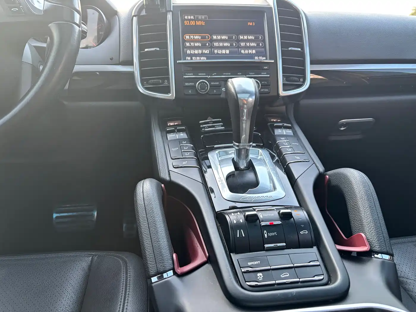 Porsche Cayenne 2011 Cayenne 3.0T фото 14
