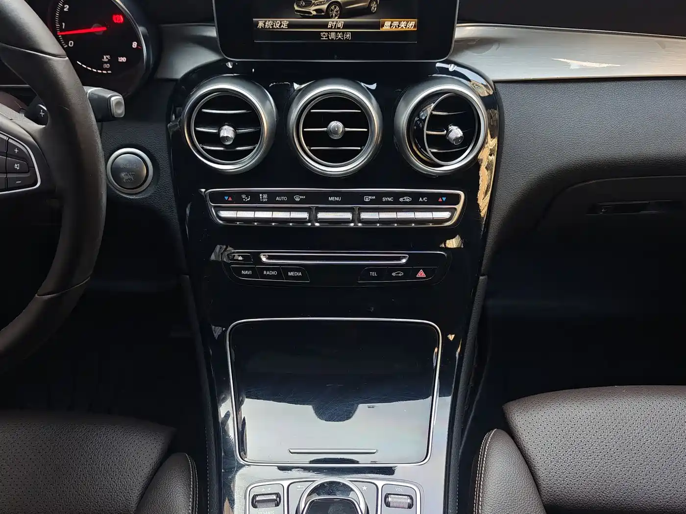 Mercedes-Benz GLC 2018 Facelift GLC 200 4MATIC фото 11