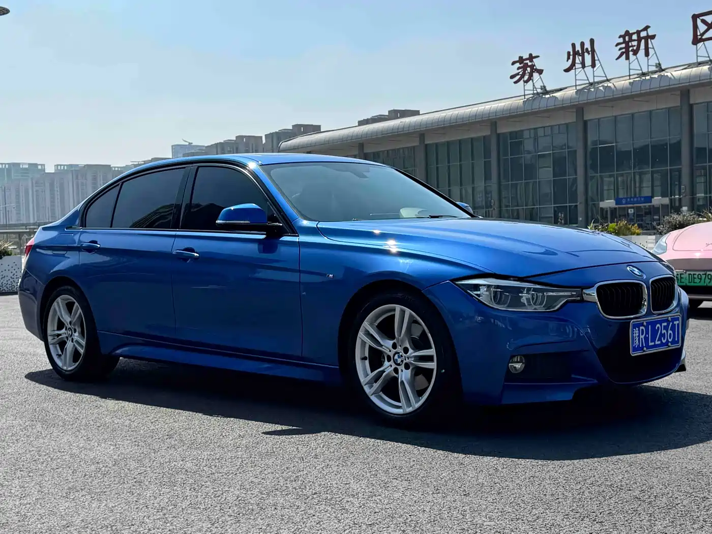 BMW 3 Series 2017 320Li M Sport фото 3