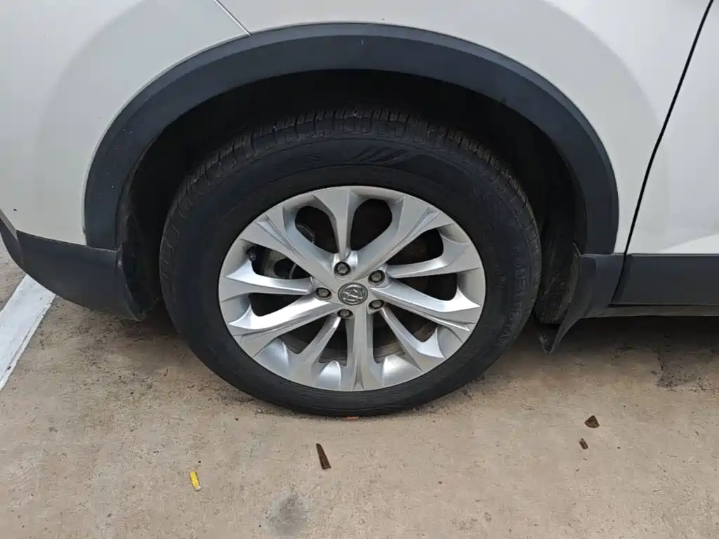 Zhonghua V3 2019 2017 1.5L Manual Comfort