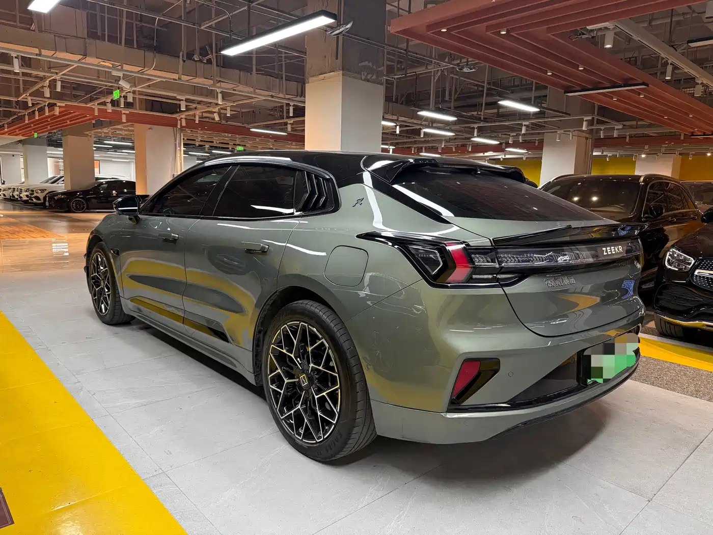 ZEEKR EXTREME KRYPTON 001